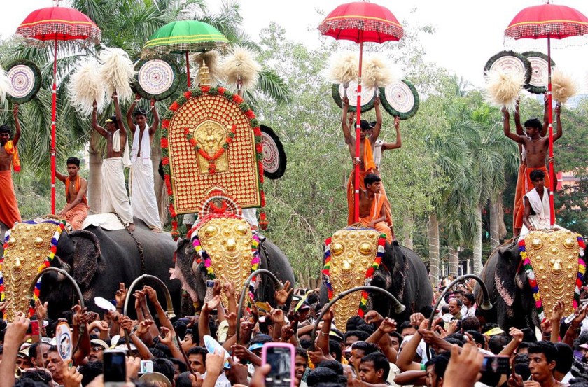 F_KanaKukui_Thrissur Pooram_India_festival_4.jpg